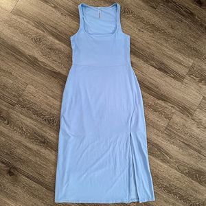 Beyond Yoga Featherweight Getaway Dress